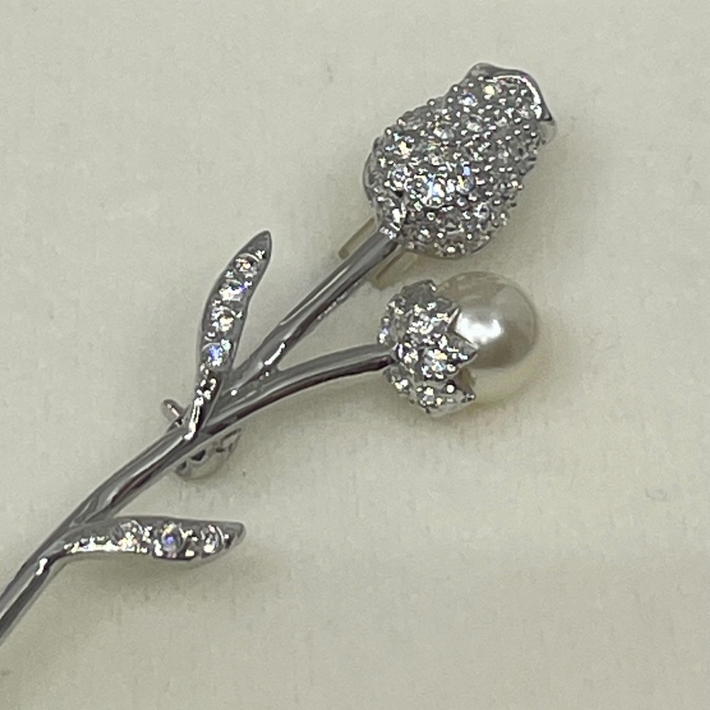 Butler Fifth Avenue Silver Tone Rosebud And Pearl Brooch Pin Signed